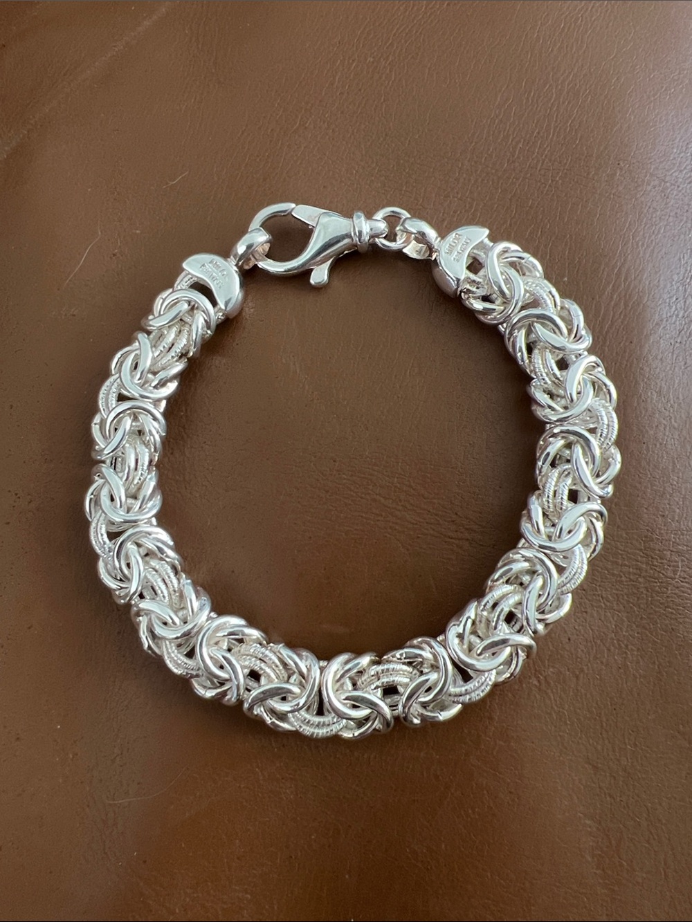 Sterling Silver 7” Byzantine Chain Bracelet - Silver